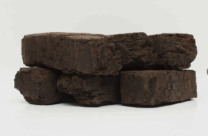 Как правильно вносить торф в почву