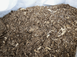 Птичий навоз - важные рекомендации по вносу в почву для максимальной эффективности Птичий навоз - важные рекомендации по вносу в почву для максимальной эффективности