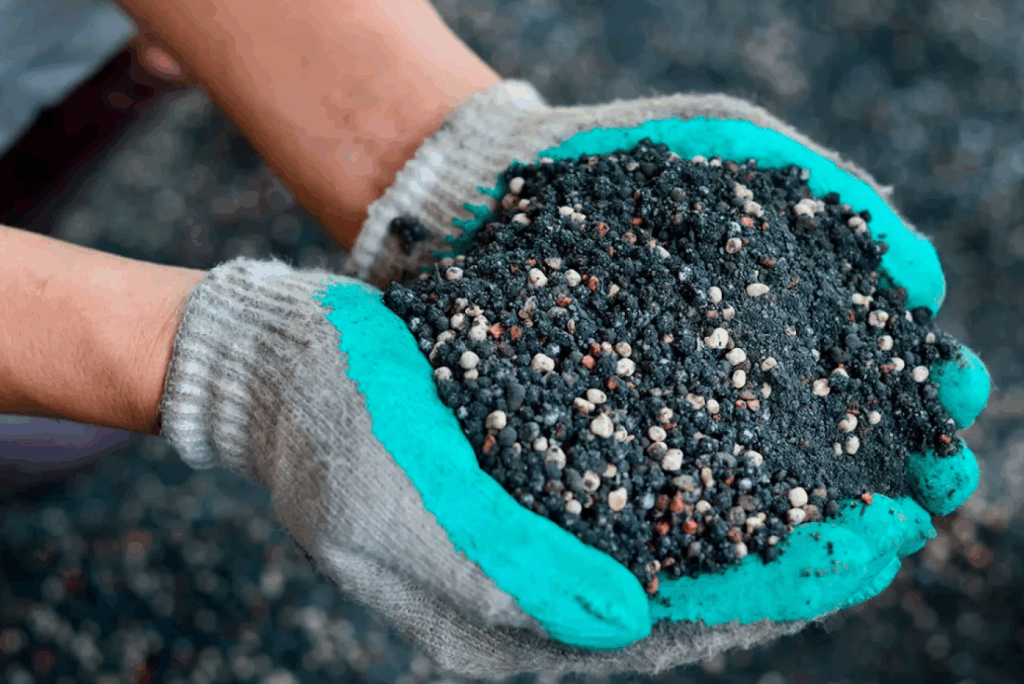 Разбор плюсов и минусов калийных удобрений, их влияние на растения и почву, а также возможные риски и ошибки при их применении